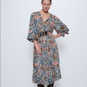 Zara Printed MIDI dress